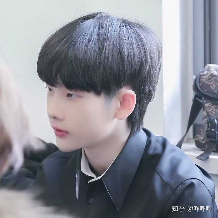 周震南有哪些绝美神颜图片?
