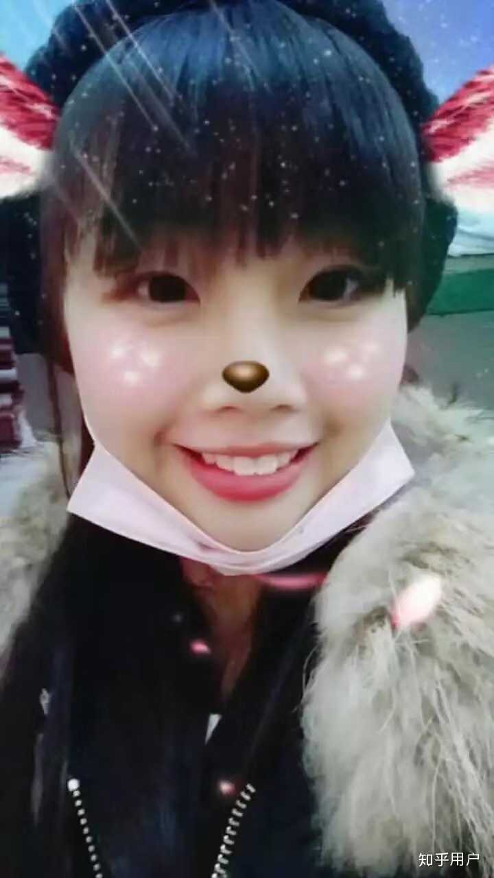 女生由丑变漂亮是什么体验?