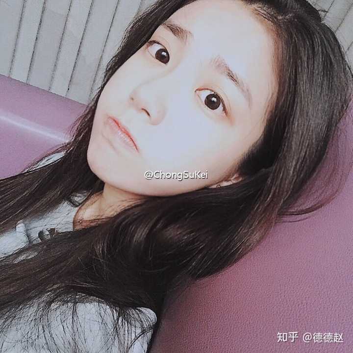 你见过最漂亮的女生长什么样?