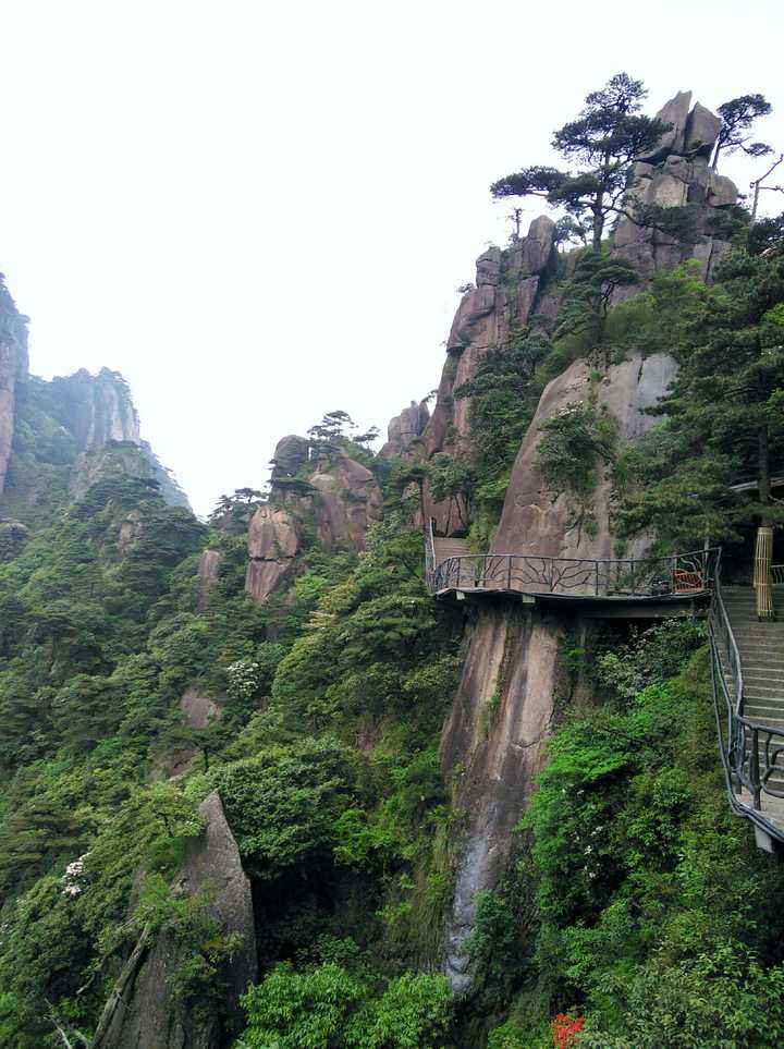 中国境内有哪些值得爬的好山,不要五岳之内的名山大川