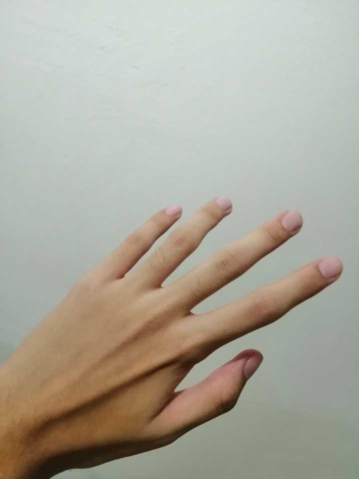 男生什么样的手算好看?