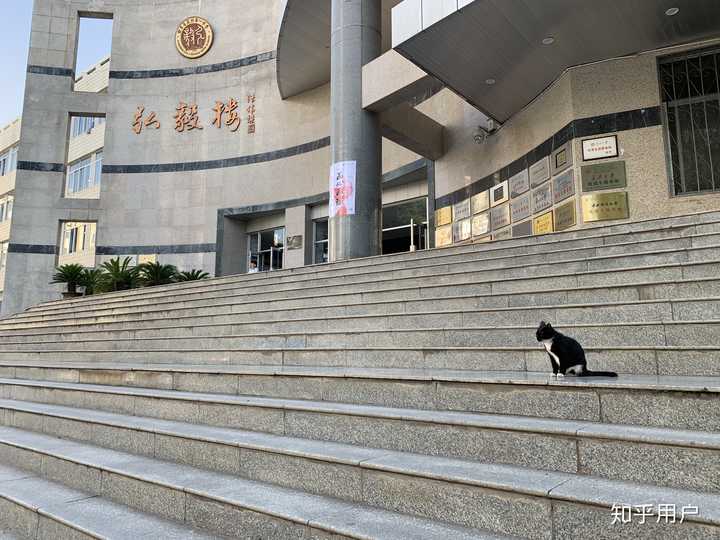 在甘肃省兰州一中就读是怎么一种体验?