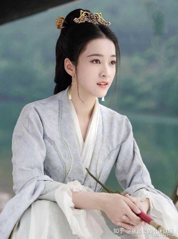 如何评价2019电视剧版《白发》(原名《白发王妃》)?