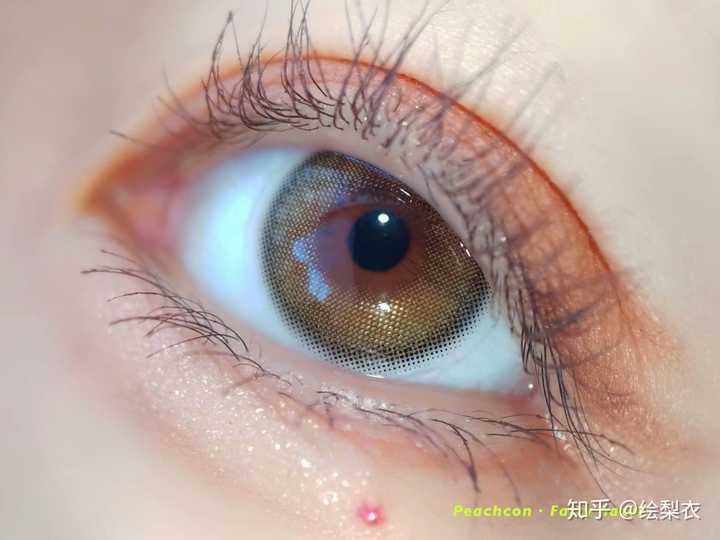 瞳孔小应该戴多大直径的美瞳?