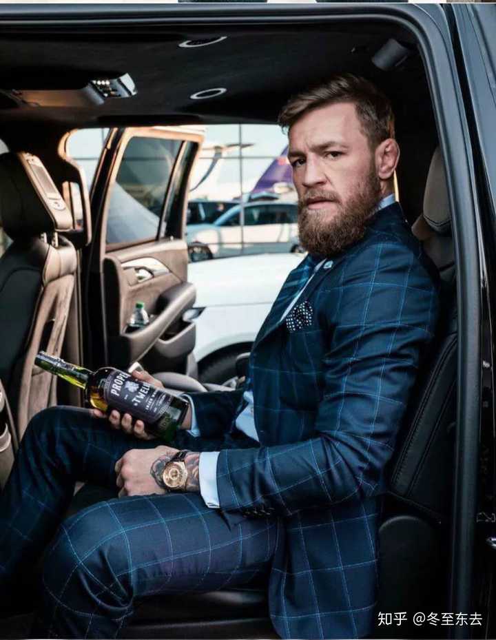 康纳麦克格雷格(conor mcgregor)的着装怎么样?