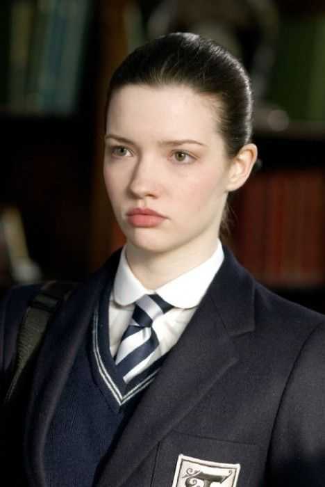 妲露拉·莱莉 talulah riley  傲慢与偏见里的三女儿