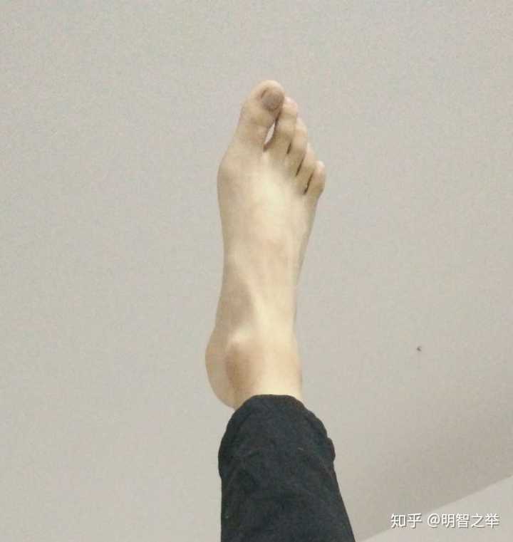 女生脚丑是种什么样的体验?