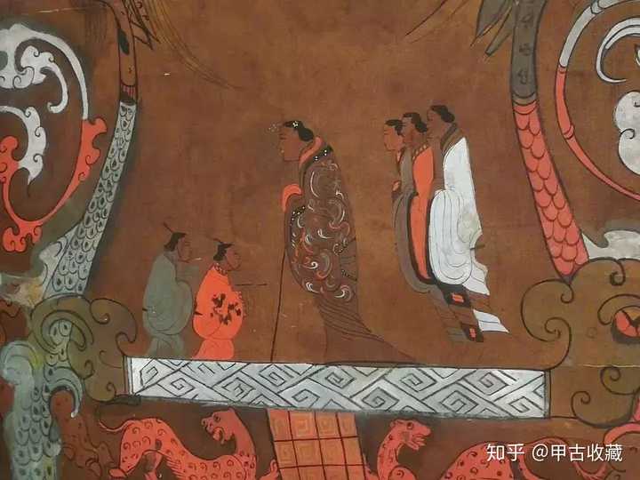 将辛追夫人的招魂幡做成衣服该如何看待?