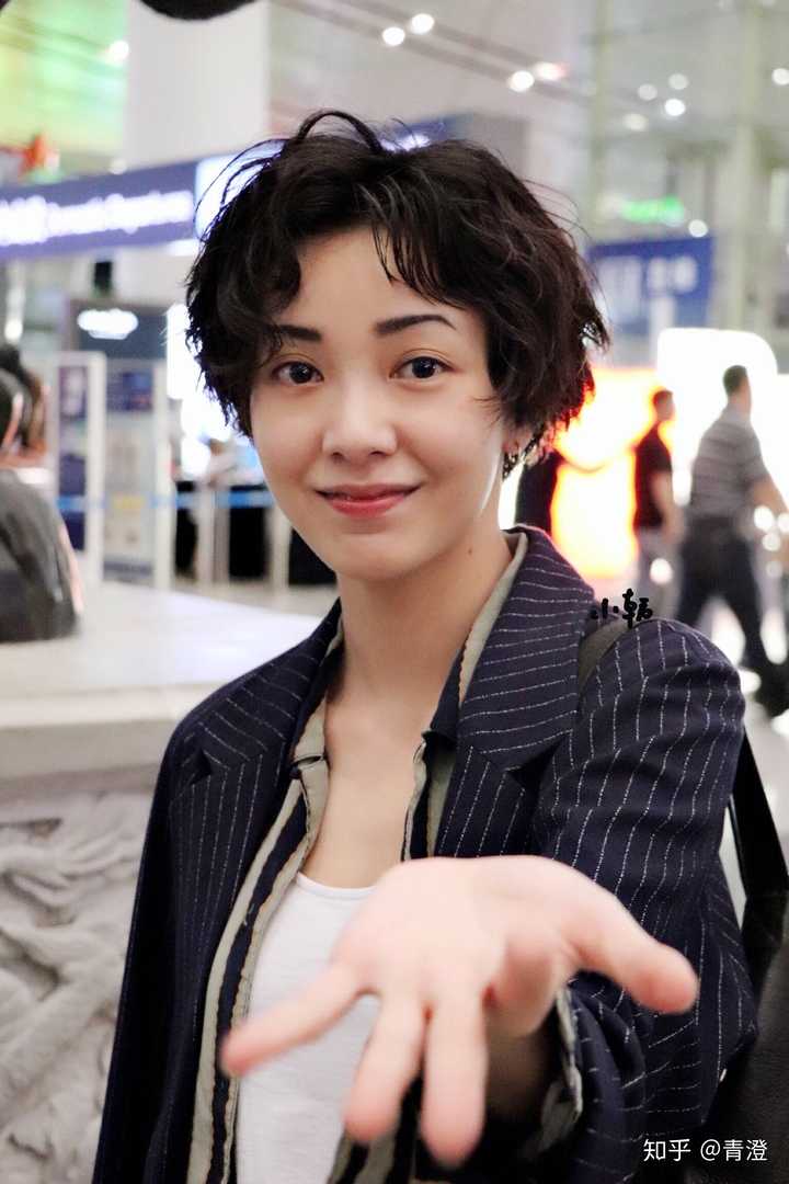 郭采洁最美的短发照片是哪一张