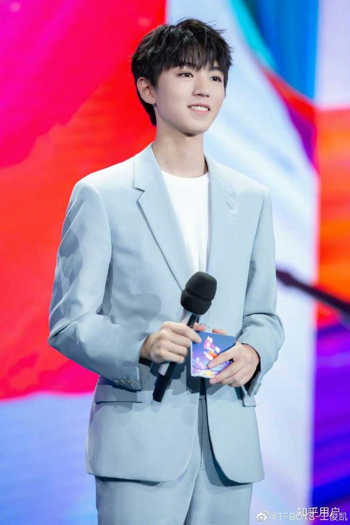 王俊凯×央视五四
