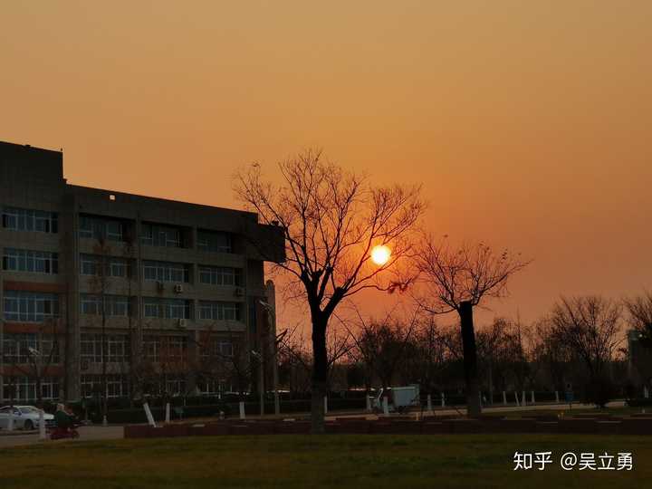 临沂大学校园很美吗?学校质量如何?