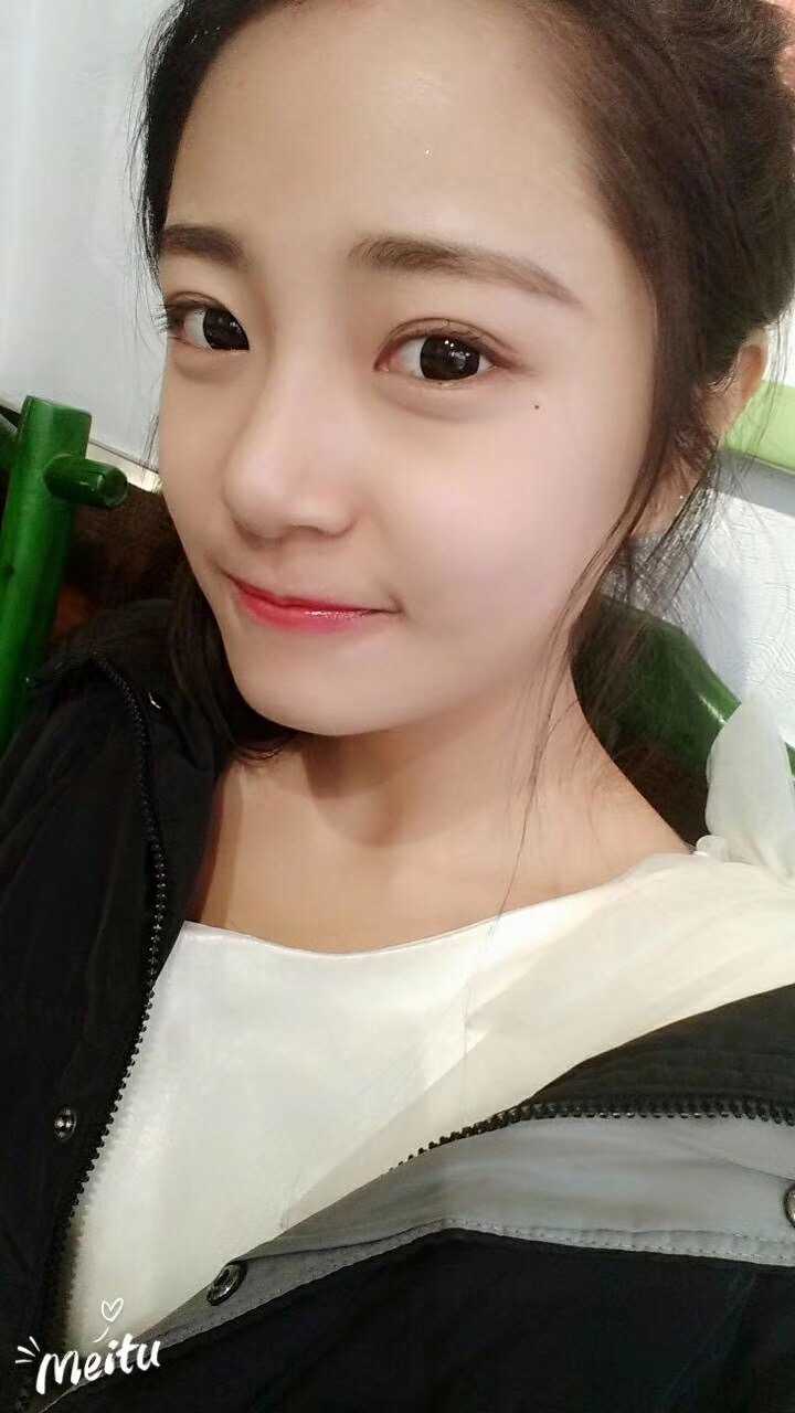身为真正的素颜美女是种怎样的体验?