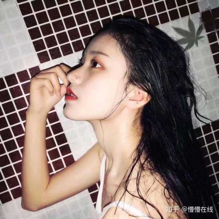 好看的女生图片