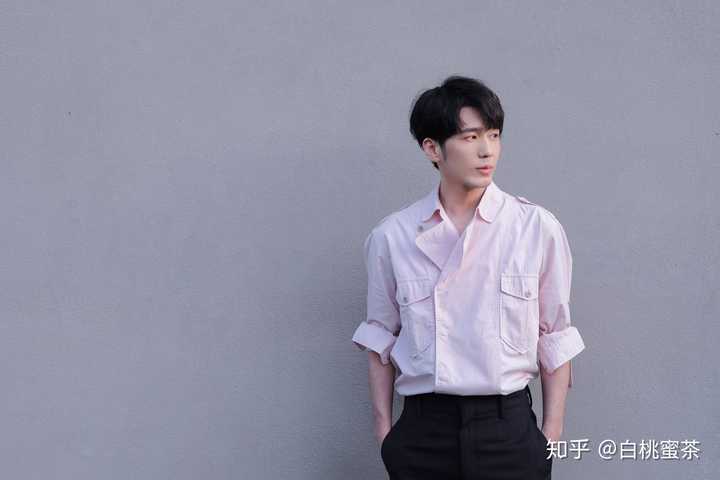 白宇长的帅嘛怎么评价他的颜值