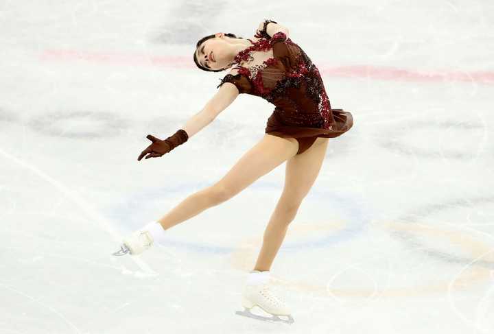 如何评价花样滑冰选手叶夫根尼娅·梅德韦杰娃(evgenia medvedeva)?