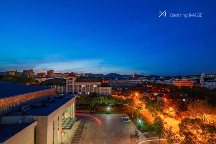 国内有哪些校园好看的大学呢?