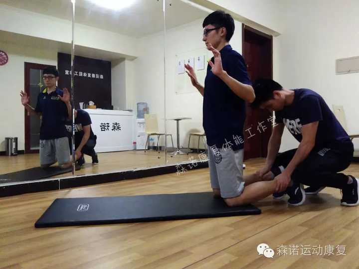 导致走路姿势呈"内八字"的原因?是否都可以矫正?