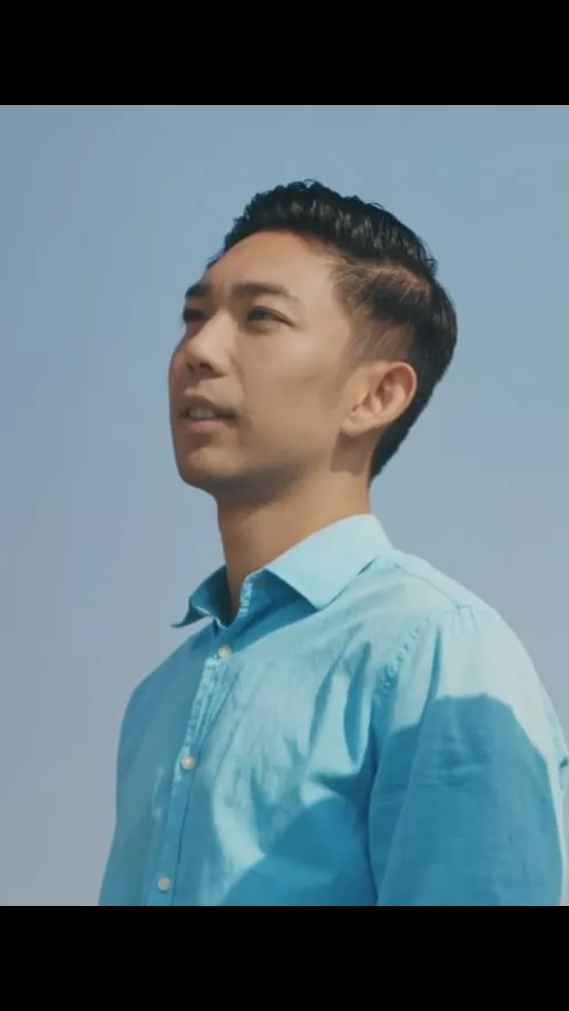 邵庄真的他妈的很像曾诚啊!