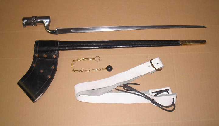 剑式刺刀可能是如此,但是我就不信以民国时期的水平,制造一个燧发枪