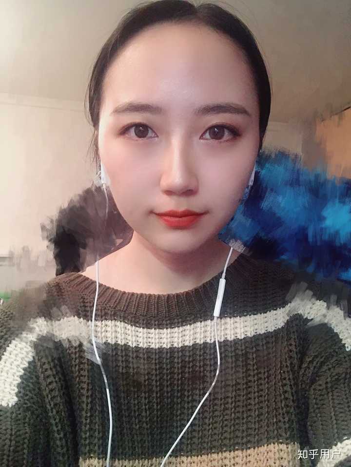 女生戴美瞳和不戴美瞳区别有多大?