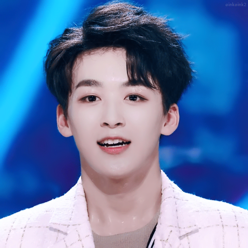 先来一张 lesion a组的合照↓ (b站上把lesion a 组称为 渣男组哈哈