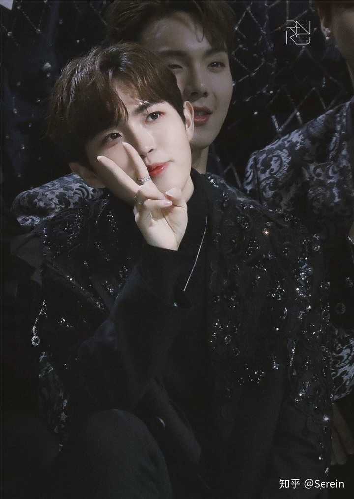 wannaone写真,wannaonelogo 有什么超级好看的wanna one成员图片?