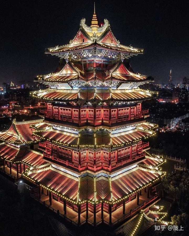 推荐一张中国古式建筑风格的图片?