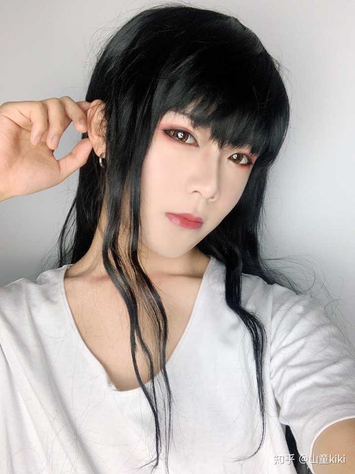 身边有女装大佬是一种什么体验?