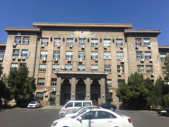 山东农业大学,一号楼