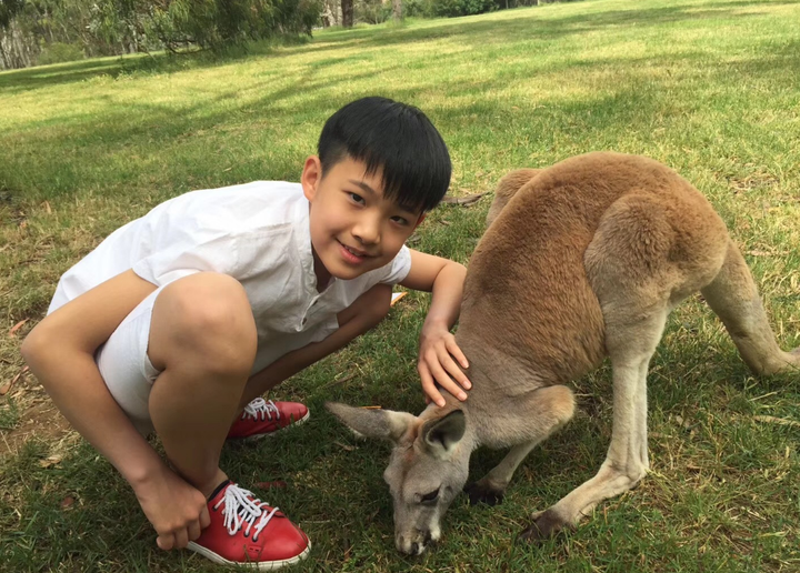 如何评价的京剧梅派第四代男旦传人巴特尔