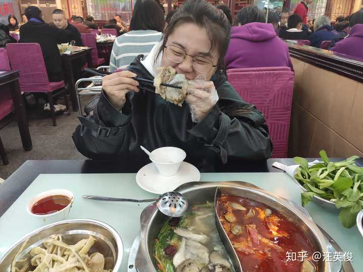最真实的我,吃饭时的我 我汪境泽……算了,真香