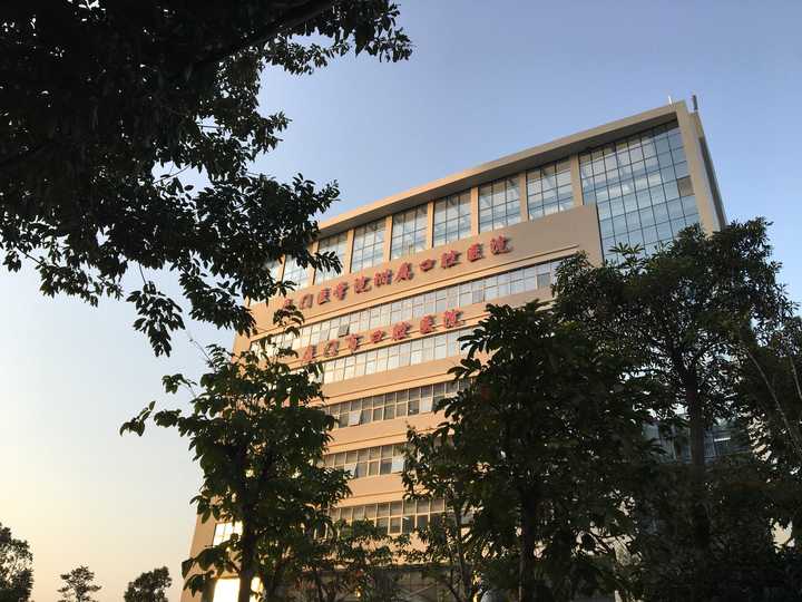 厦门医学院的具体信息介绍?