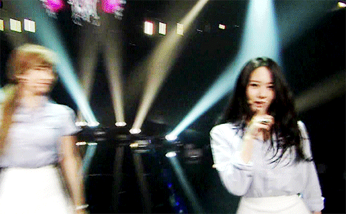 有哪些女团成员的现场ending名品场面?