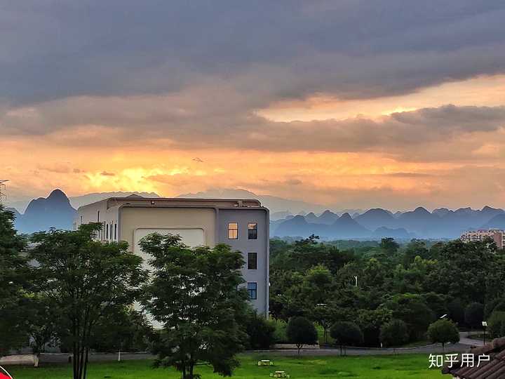 桂林旅游学院怎么样?