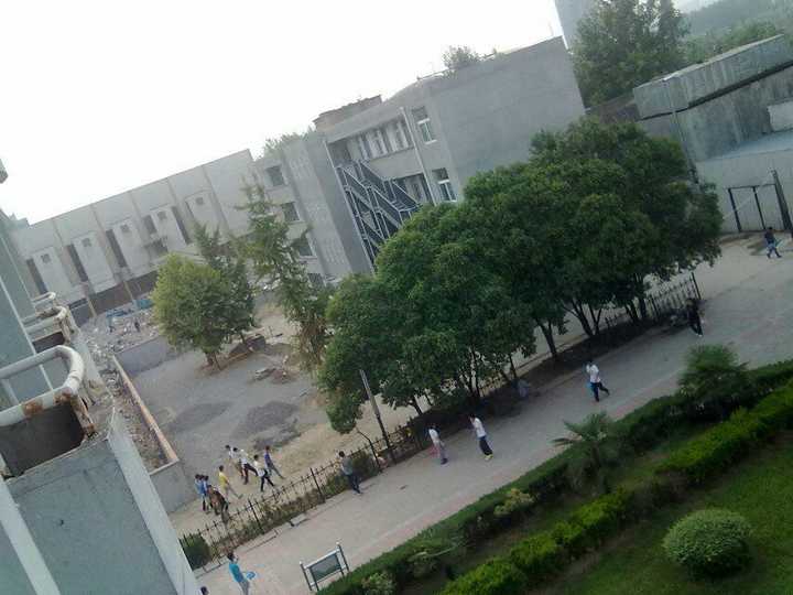 在徐州侯集中学就读是怎样一番体验?