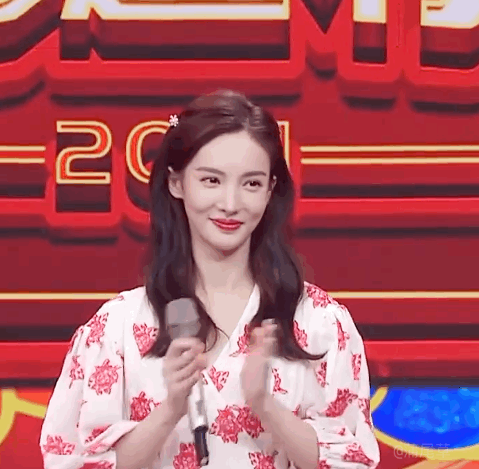 sophia 的想法: 杨幂,李沁,金晨三个人同框算是各有