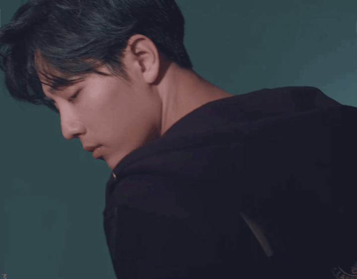 如何评价肖战的表情管理?