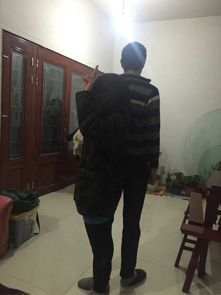 认识/遇到身高一米九的人是种怎样的体验?