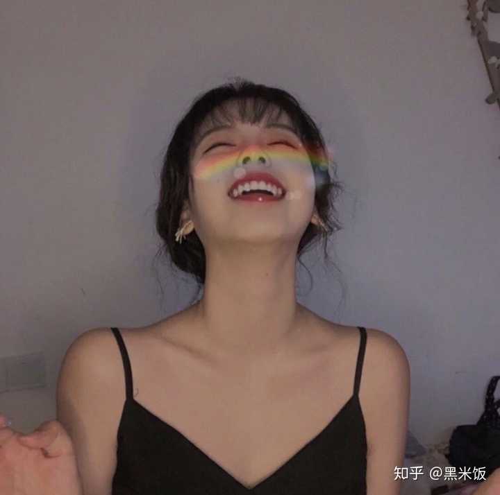 有哪些好看的女生照片适合做头像?