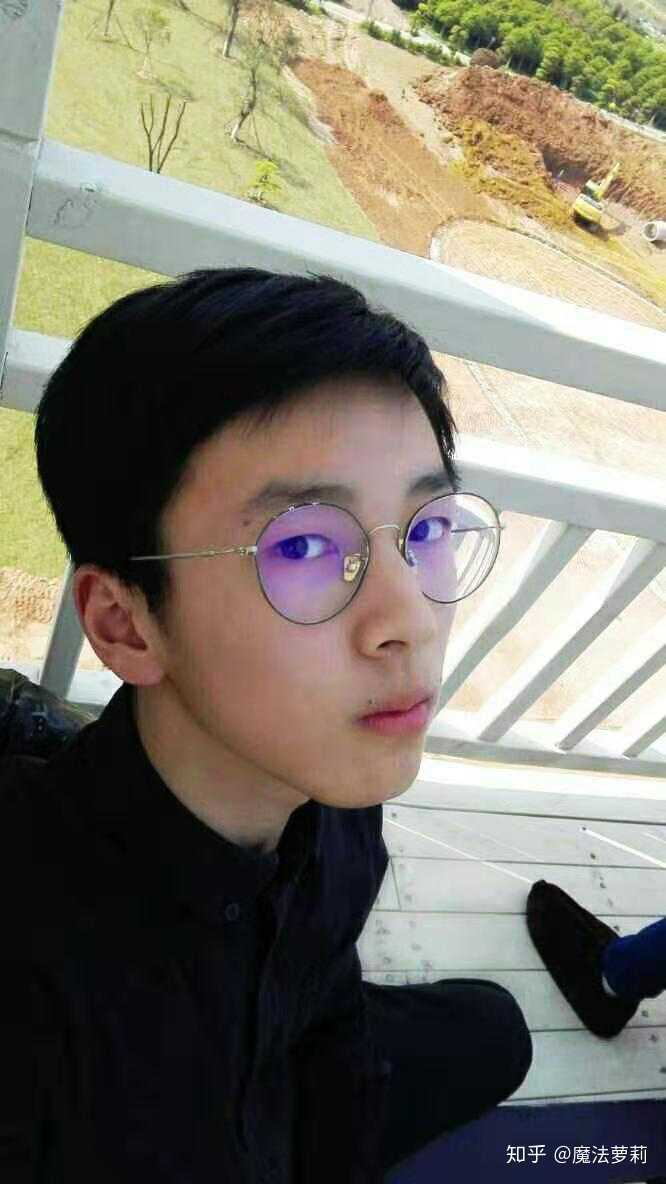 你见过最帅的高中男生长什么样?