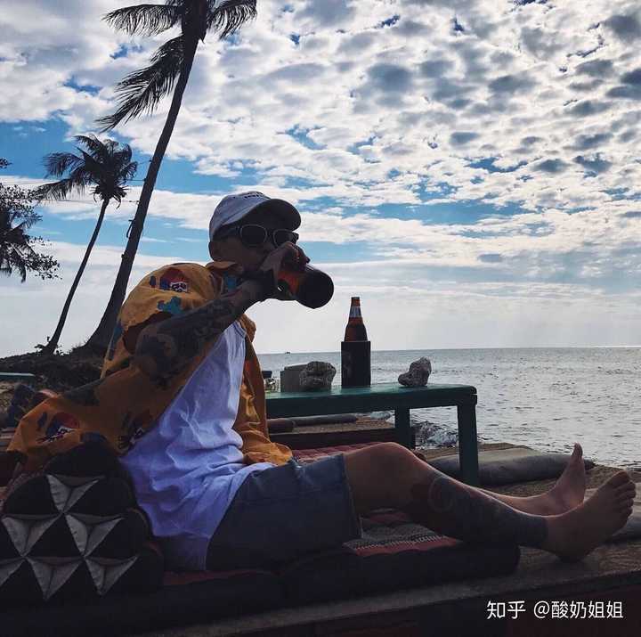 有没有好看的男生qq头像?