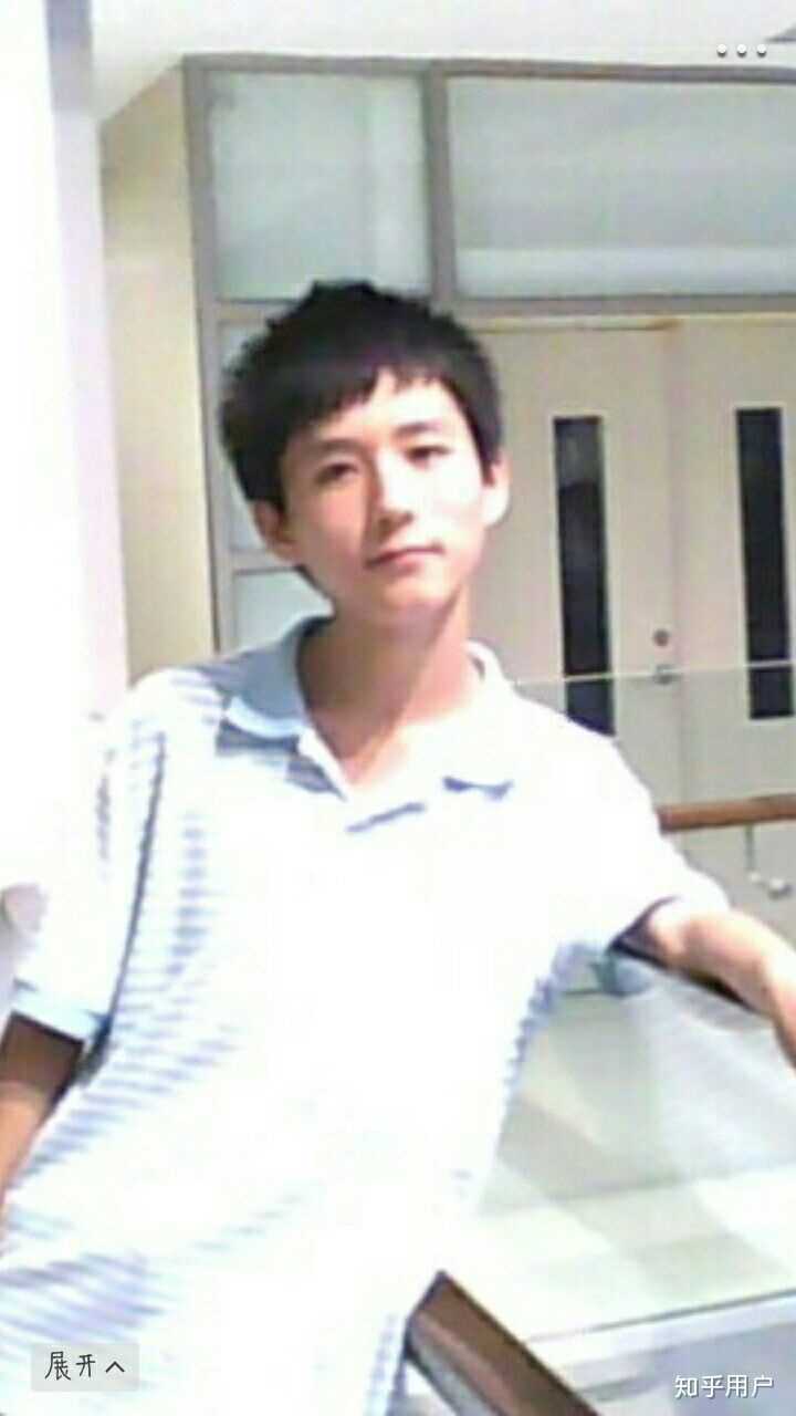 你们学校有校花或者校草吗?