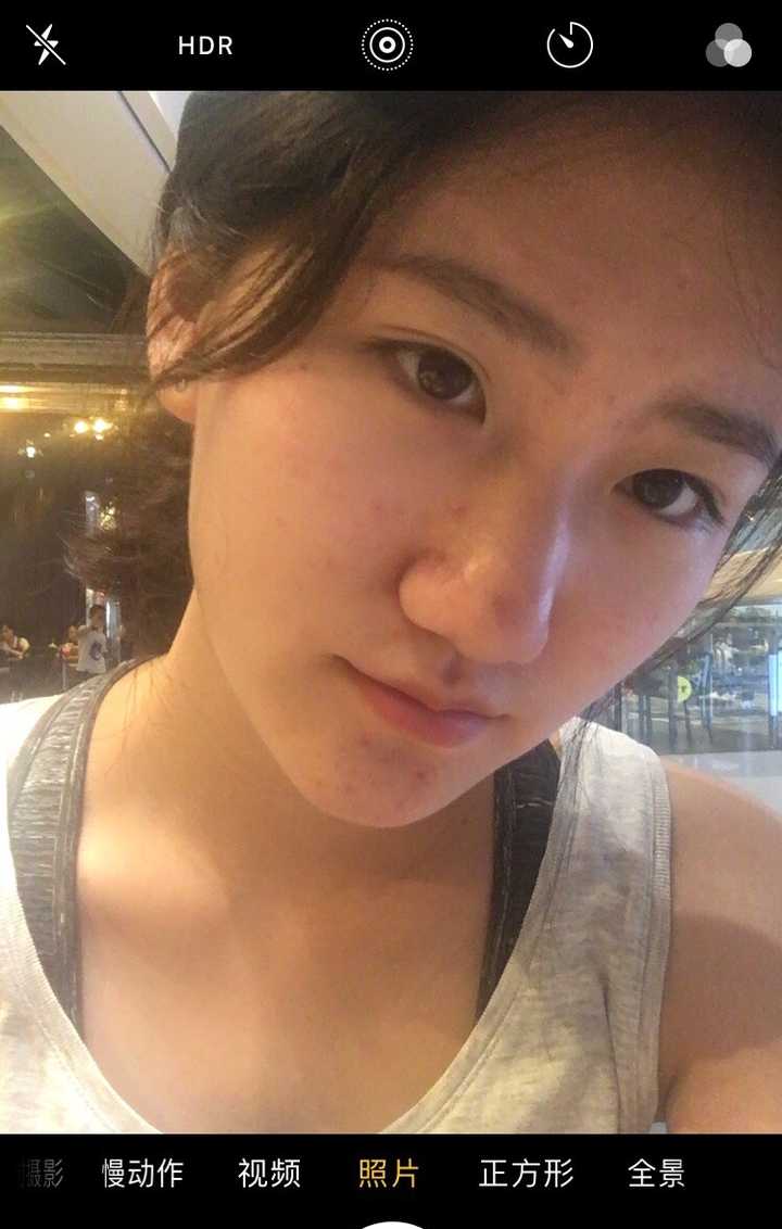 所以没化妆的我还敢勇于照自拍