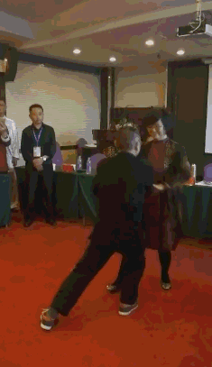 你都存了哪些沙雕表情包?