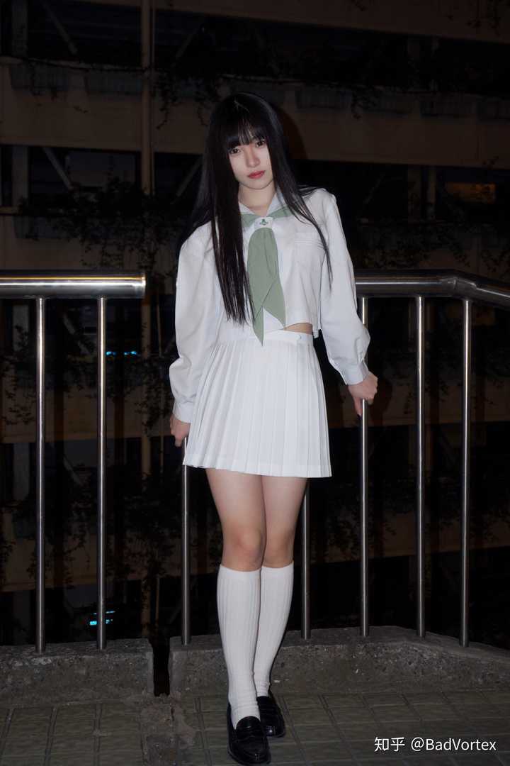 有没有好看的小姐姐穿jk制服的头像