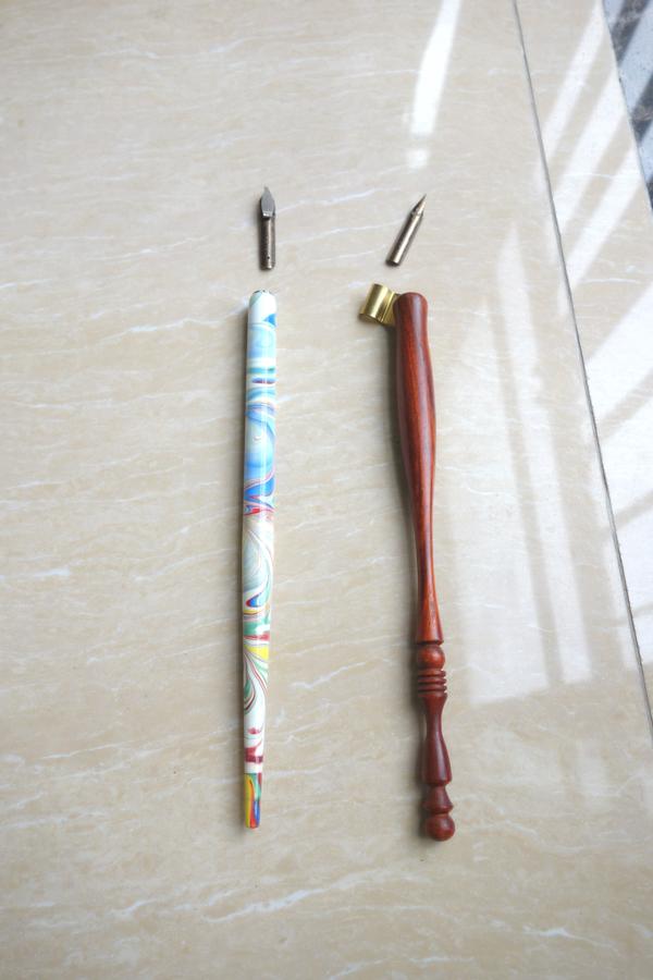 1,直杆/斜杆 平尖/点尖蘸水笔(dip pen)