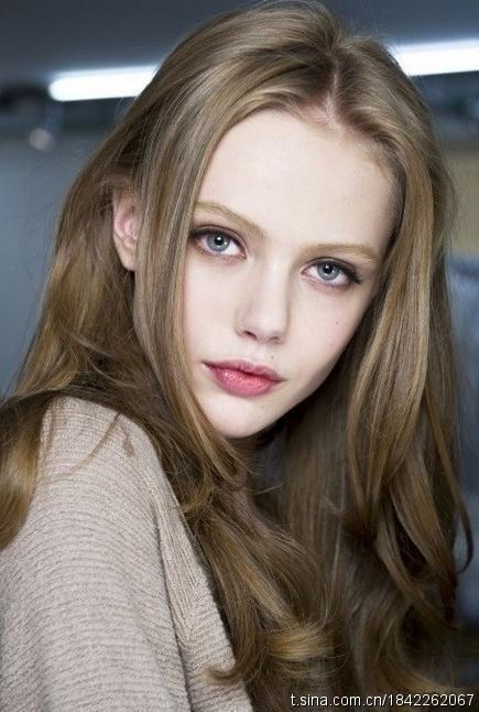 <em>脑门大</em>的姑娘<em>适合</em>留<em>什么发型</em>? - 知乎