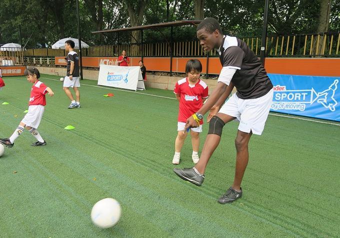 【采访】多哥青训教练Tav:世界这么大,我选择