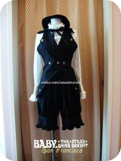 <em>女</em>朋友<em>穿</em>Lolita<em>洋装</em>的时候<em>男生</em>应该怎么搭配? 