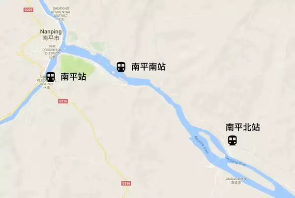 中国的高铁站为什么总是建得那么偏远？